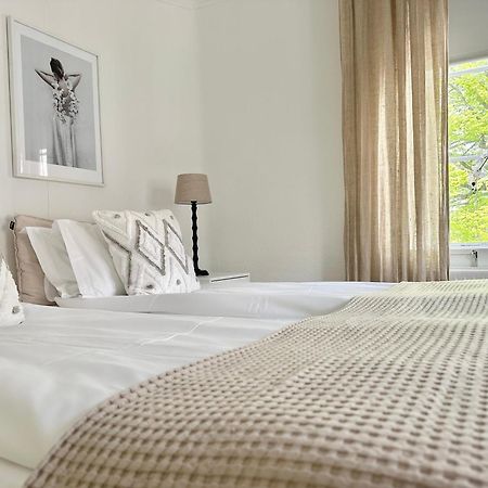 Апарт отель Wow, Foereningsgatan 9 Гётеборг Экстерьер фото