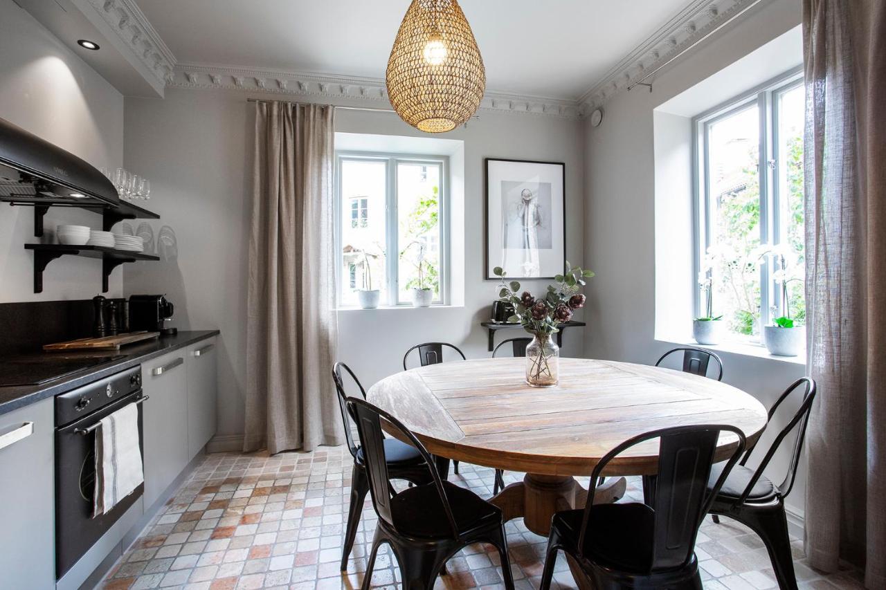Апарт отель Wow, Foereningsgatan 9 Гётеборг Экстерьер фото